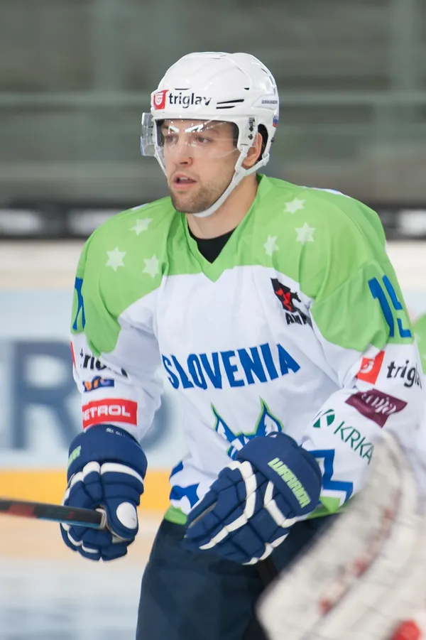 ����: ���� �� NHL09