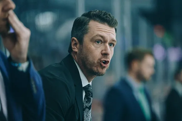 Тема: NHL Flyermania