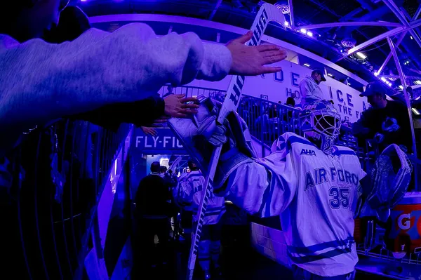 ����: Khl-online ������� ��� � ���.