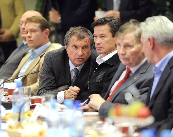 ����: ��������� ����� ��˻ ��� NHL09