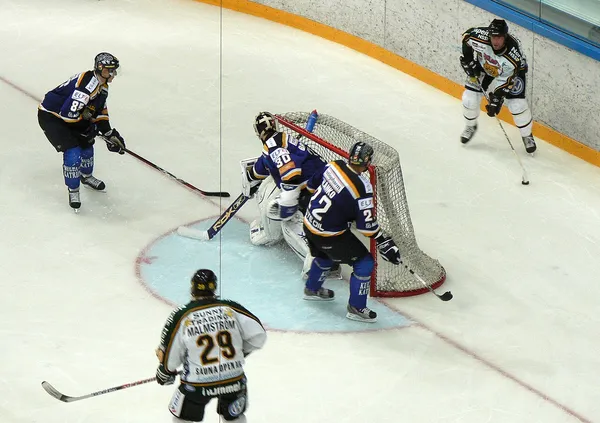 Тема: Не запускается NHL 09 на Windows 10