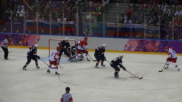 ����: Nhl or Khl?