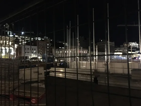 ����: �������� � �����