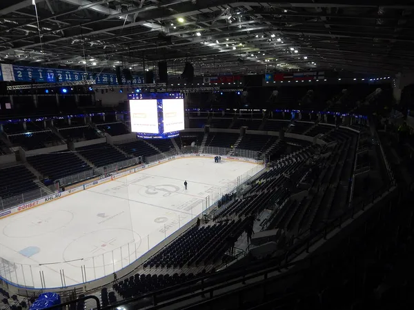 ����: Vmesto Russkix Bukv - Ieroglifi V Igre